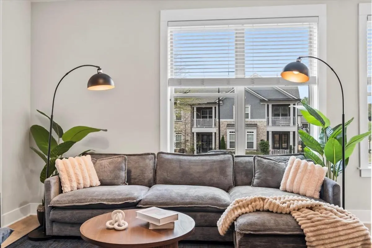 Luxurious King 3Br Suite In Waverly Charlotte! 아파트