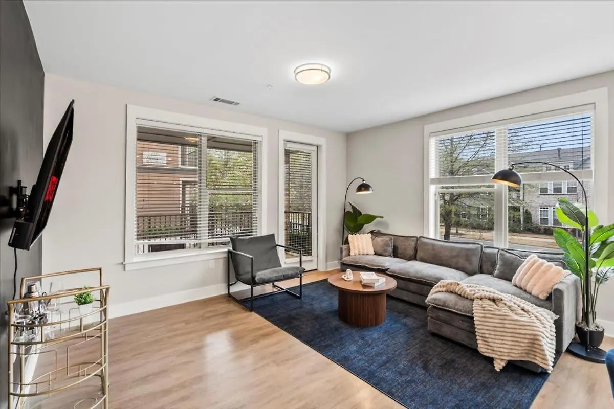 Luxurious King 3Br Suite In Waverly Charlotte!